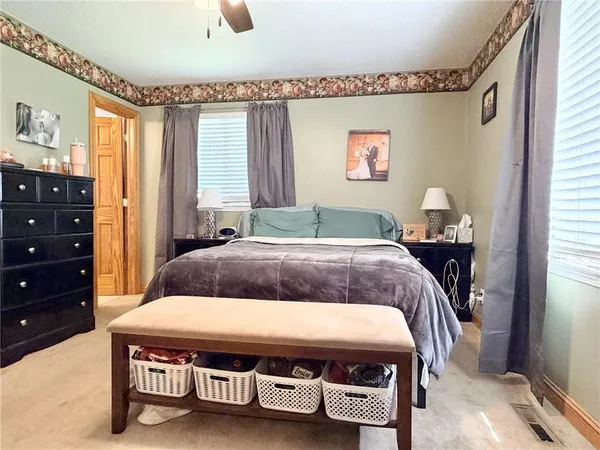 $325,000 | 1809 Hillcrest Drive, Trenton, MO 64683