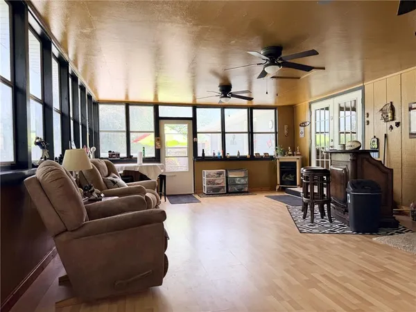 $325,000 | 1809 Hillcrest Drive, Trenton, MO 64683