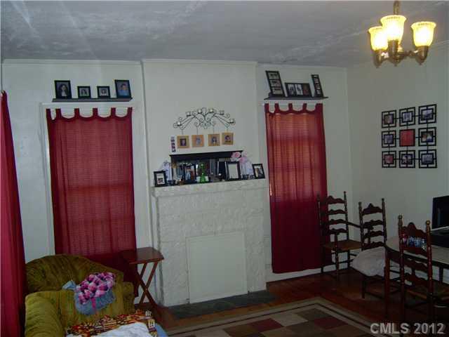 243 Spring Street Southwest Concord, NC 28025 - Photo 3 of 8 Gallery Image 3