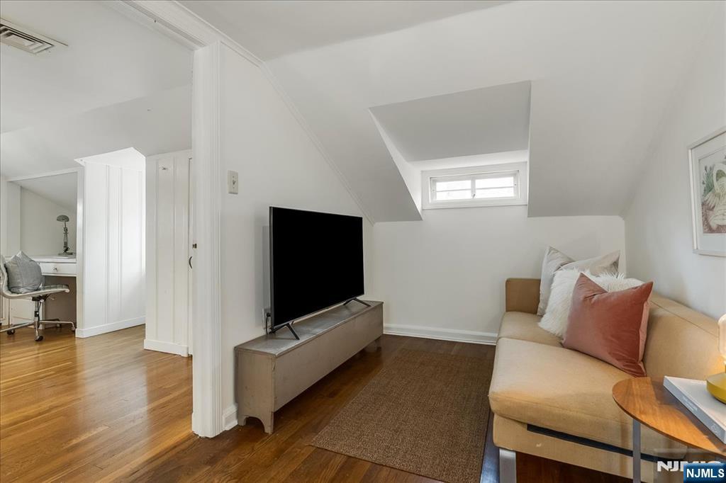8-10 Lessing Road West Orange, NJ 07052 - Photo 24 of 38