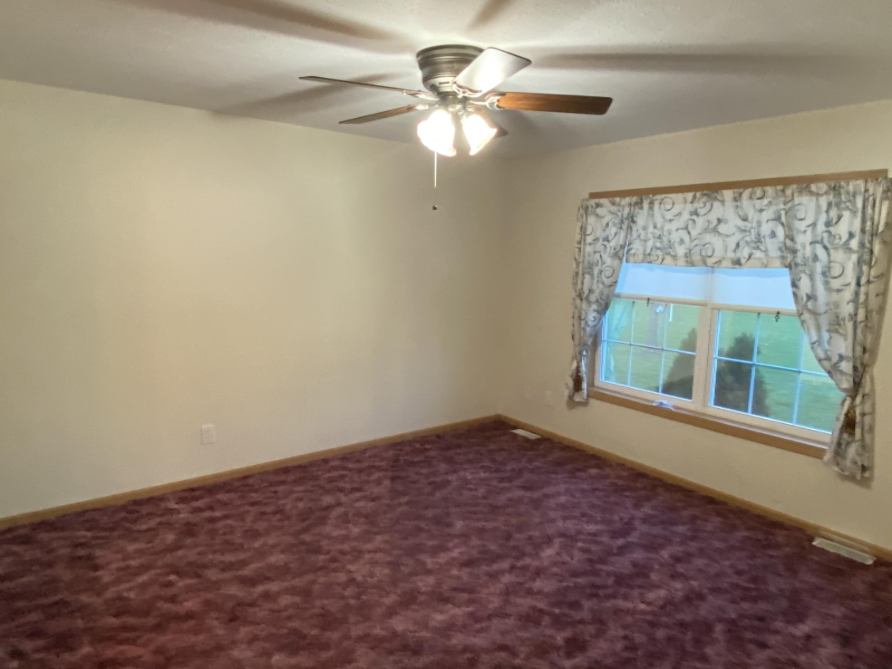 998 Leet Road Niles, MI 49120 - Photo 10 of 36 94C42B92-82E7-4CA7-BE3C-EF40164CCD84