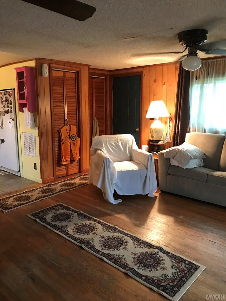 6141 Newlands Road Columbia, NC 27925 - Photo 2 of 16