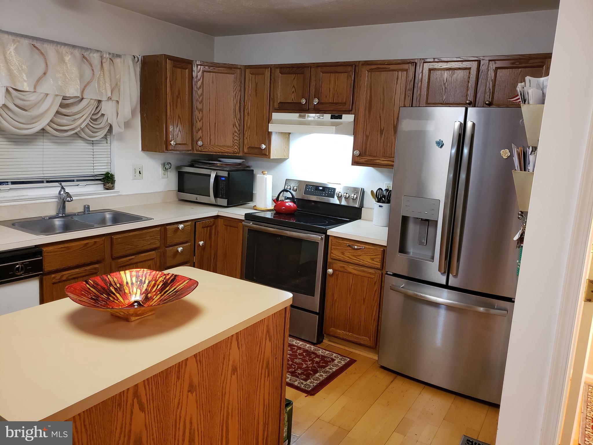 5418 Castlestone Drive Rosedale, MD 21237 - Photo 7 of 25 Kitchen