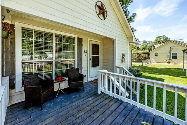 $299,999 | 65 Cauthen Drive, Huntsville, TX 77320