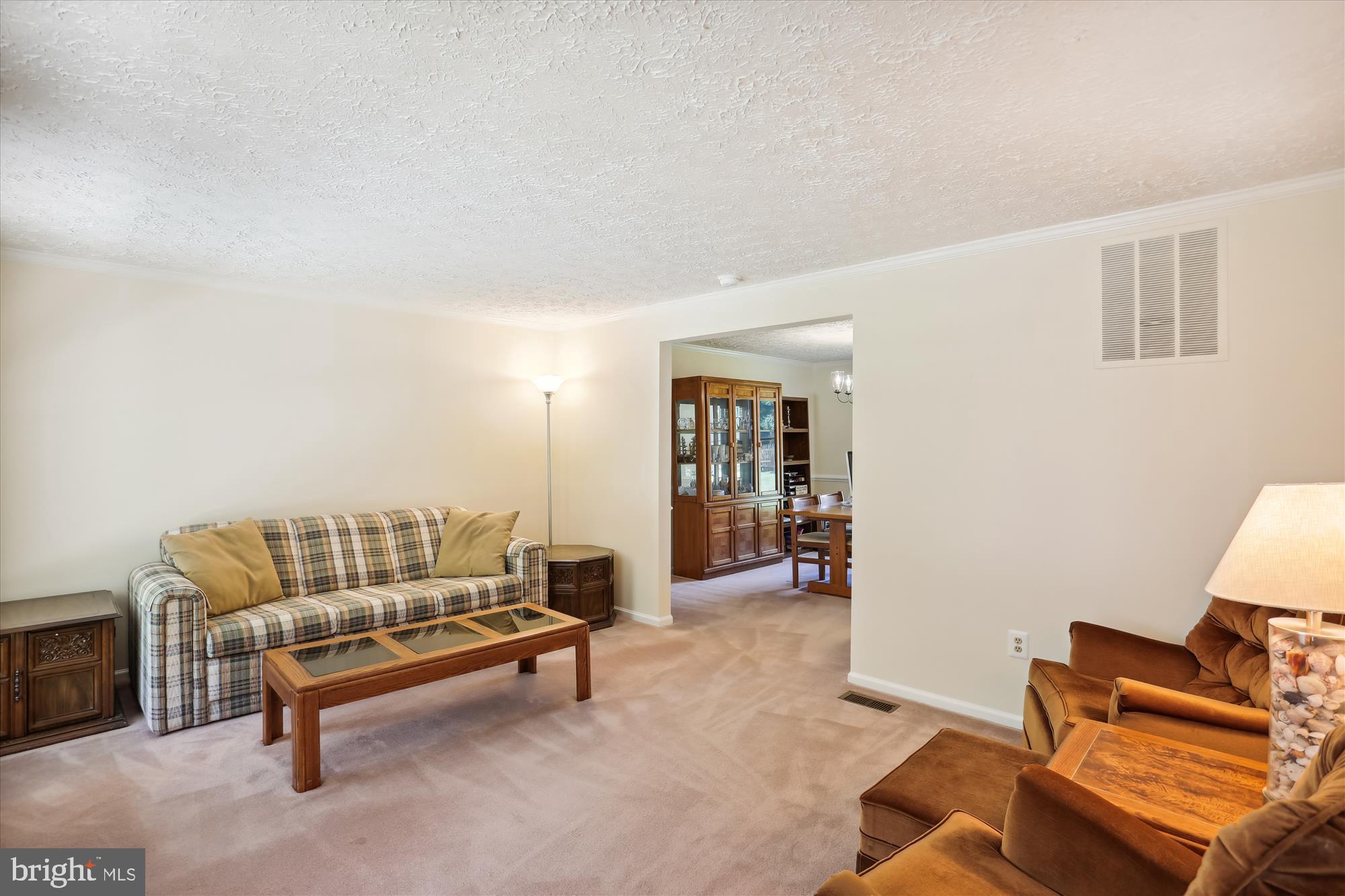 14821 Windmill Terrace Silver Spring, MD 20905 - Photo 26 of 72 Living Room