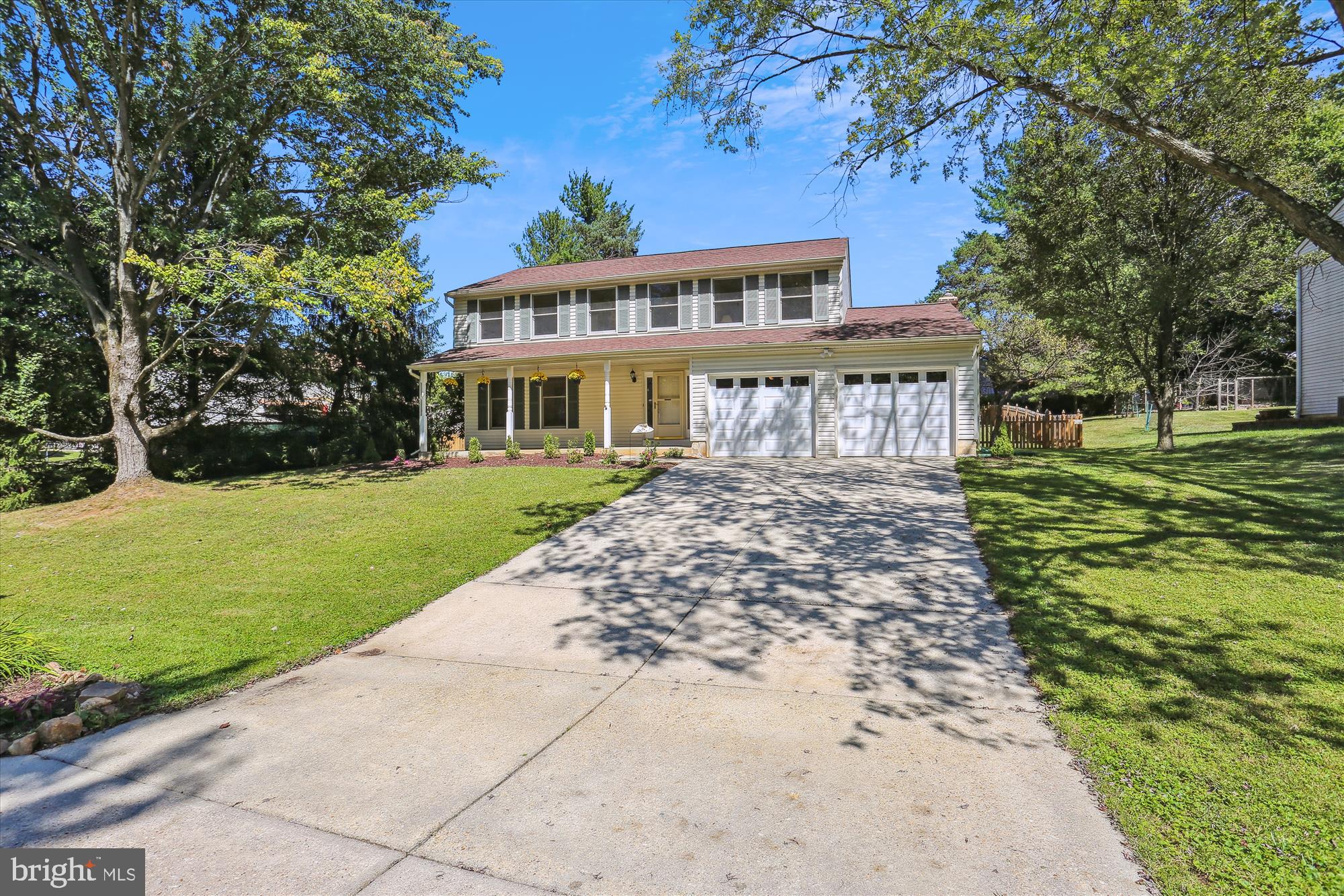14821 Windmill Terrace Silver Spring, MD 20905 - Photo 6 of 72 Driveway