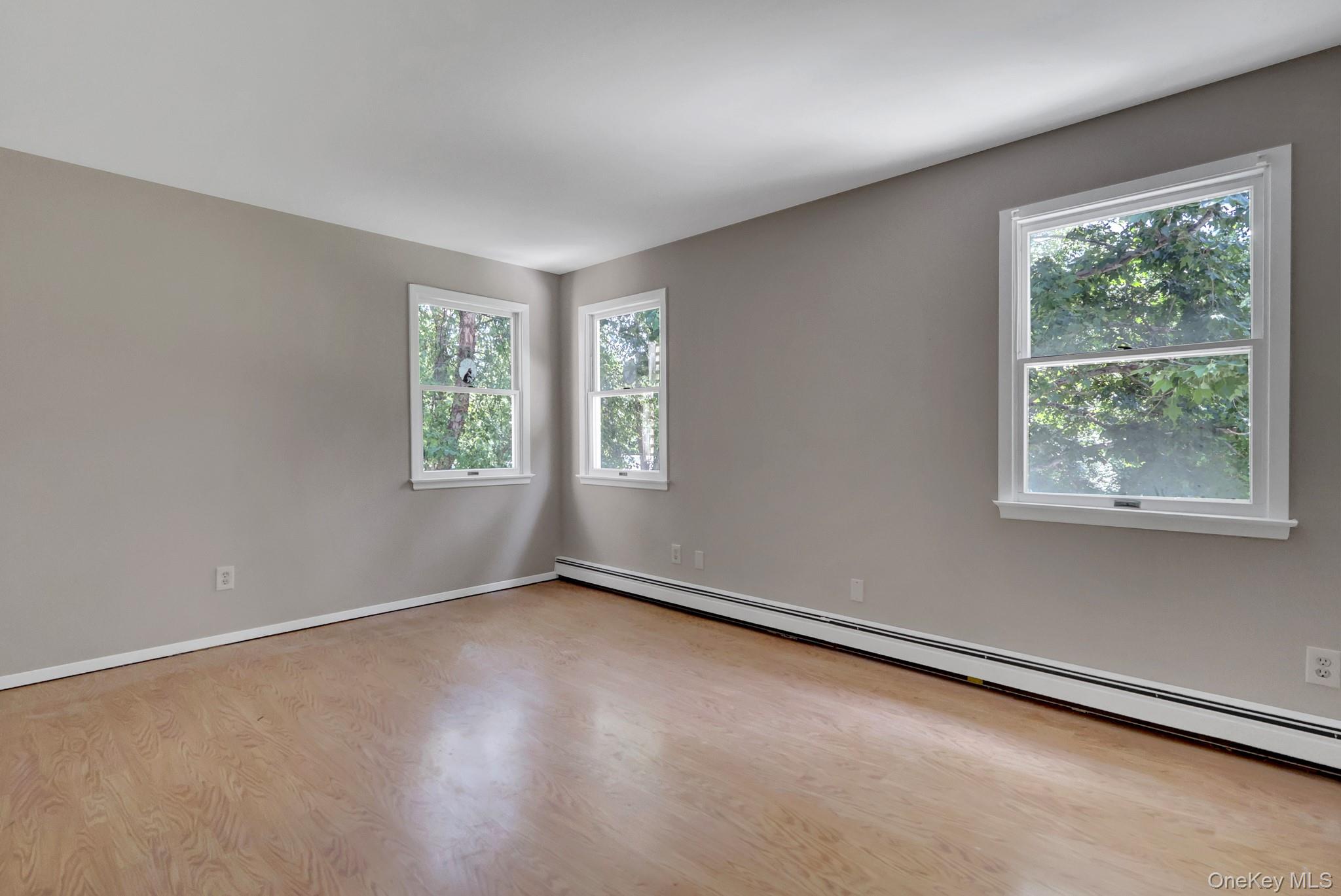 67 Randall Road Wading River, NY 11792 - Photo 25 of 50