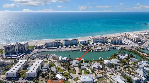 $1,750,000 | 700 El Dorado Drive, Venice, FL 34285
