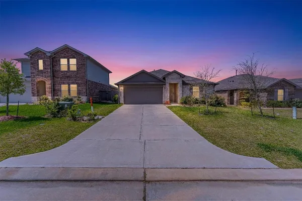 $2,200 | 40619 Pine Spruce Lane, Magnolia, TX 77354