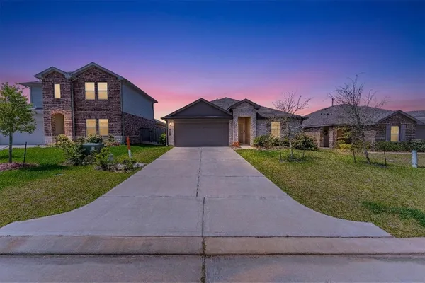 $2,100 | 40619 Pine Spruce Lane, Magnolia, TX 77354
