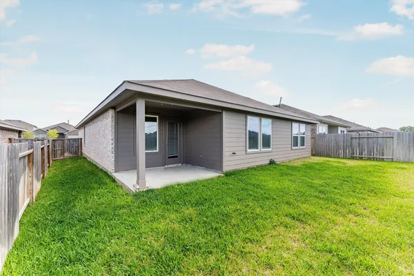 $2,200 | 40619 Pine Spruce Lane, Magnolia, TX 77354