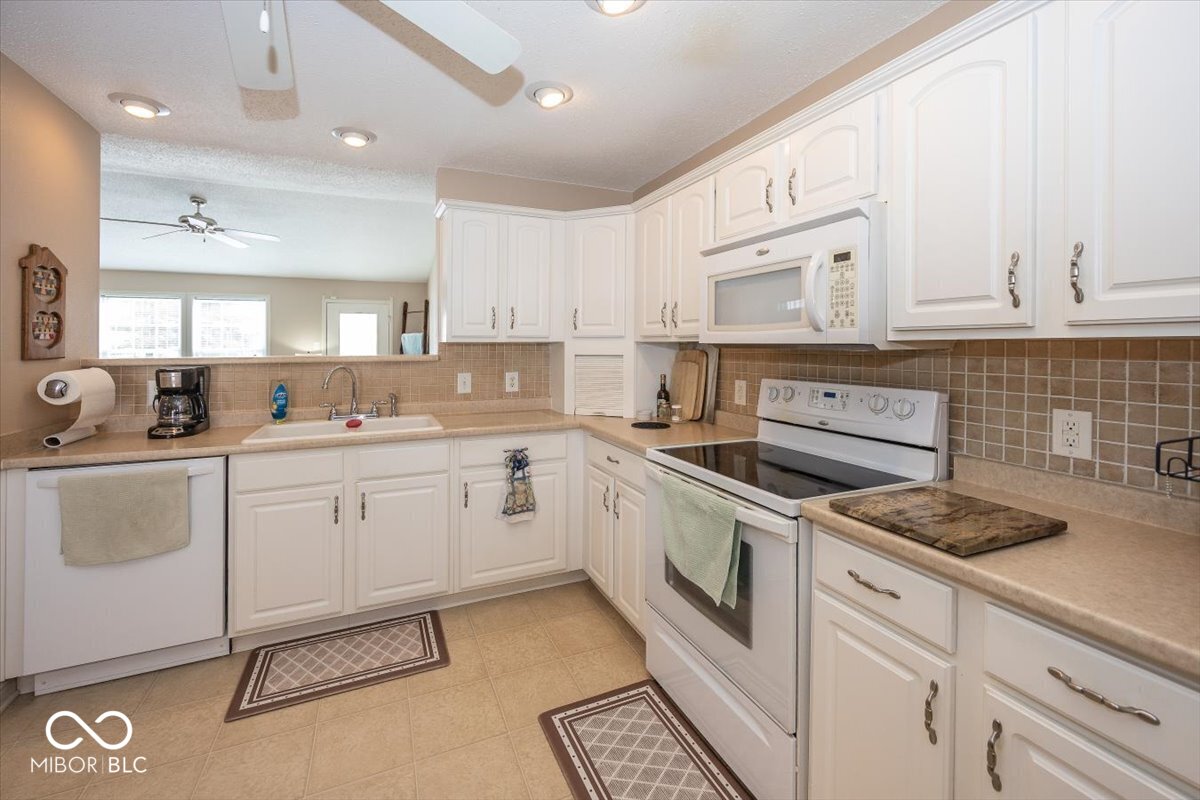 937 Springside Court Greenfield, IN 46140 - Photo 11 of 21