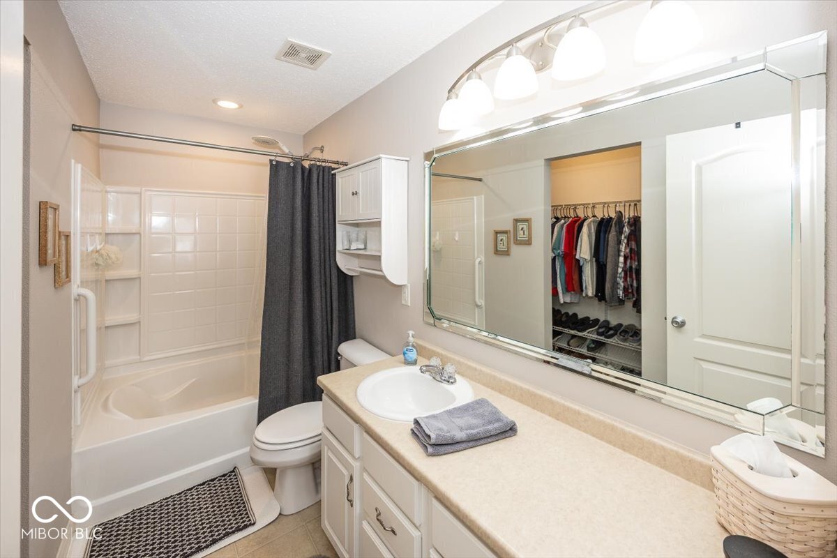 937 Springside Court Greenfield, IN 46140 - Photo 14 of 21