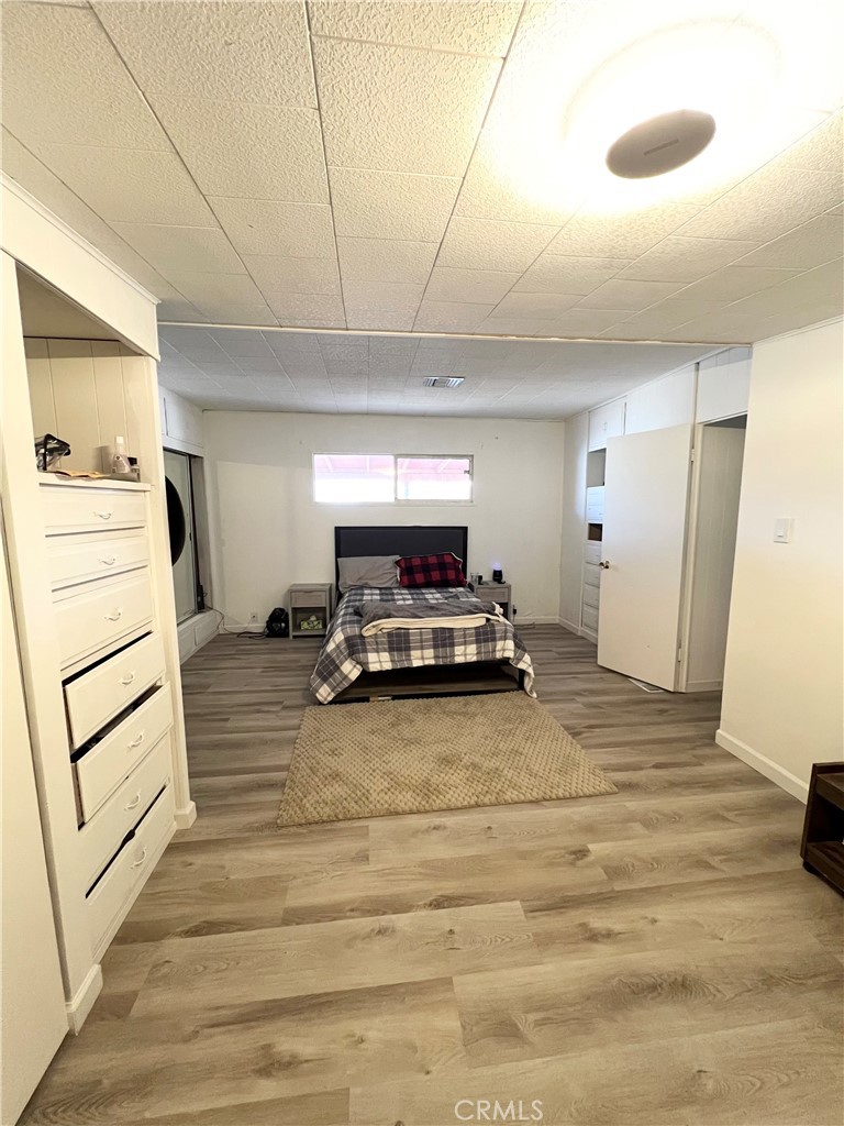 45080 Terwilliger Road Anza, CA 92539 - Photo 40 of 45 a room with a bed and a dresser