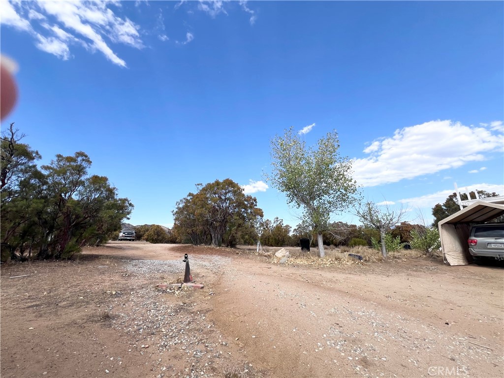 45080 Terwilliger Road Anza, CA 92539 - Photo 41 of 45 a view of road with card