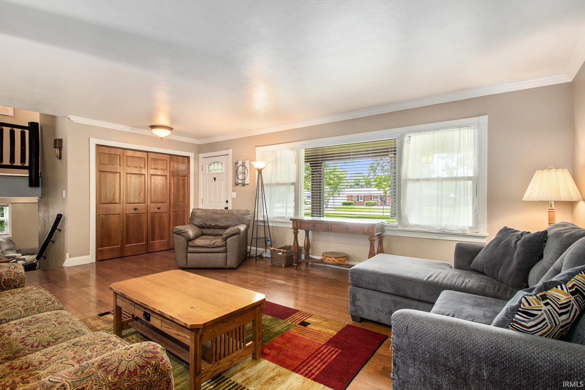 54556 Homeland Road Elkhart, IN 46514 - Photo 3 of 35 Gallery Image 3