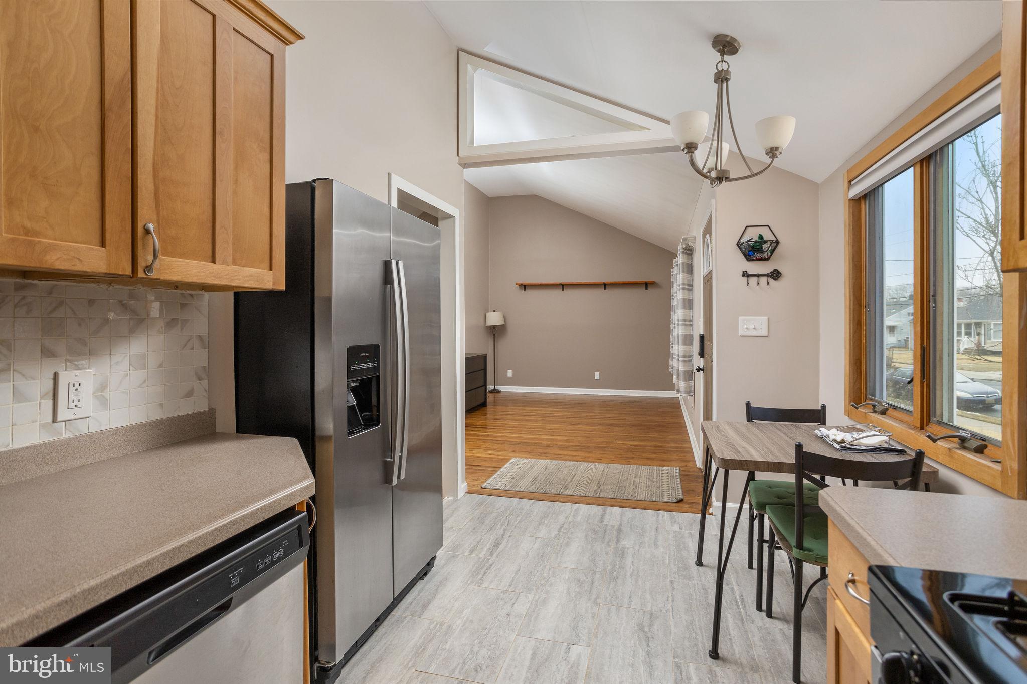 34 Elton Avenue Hamilton, NJ 08620 - Photo 12 of 29