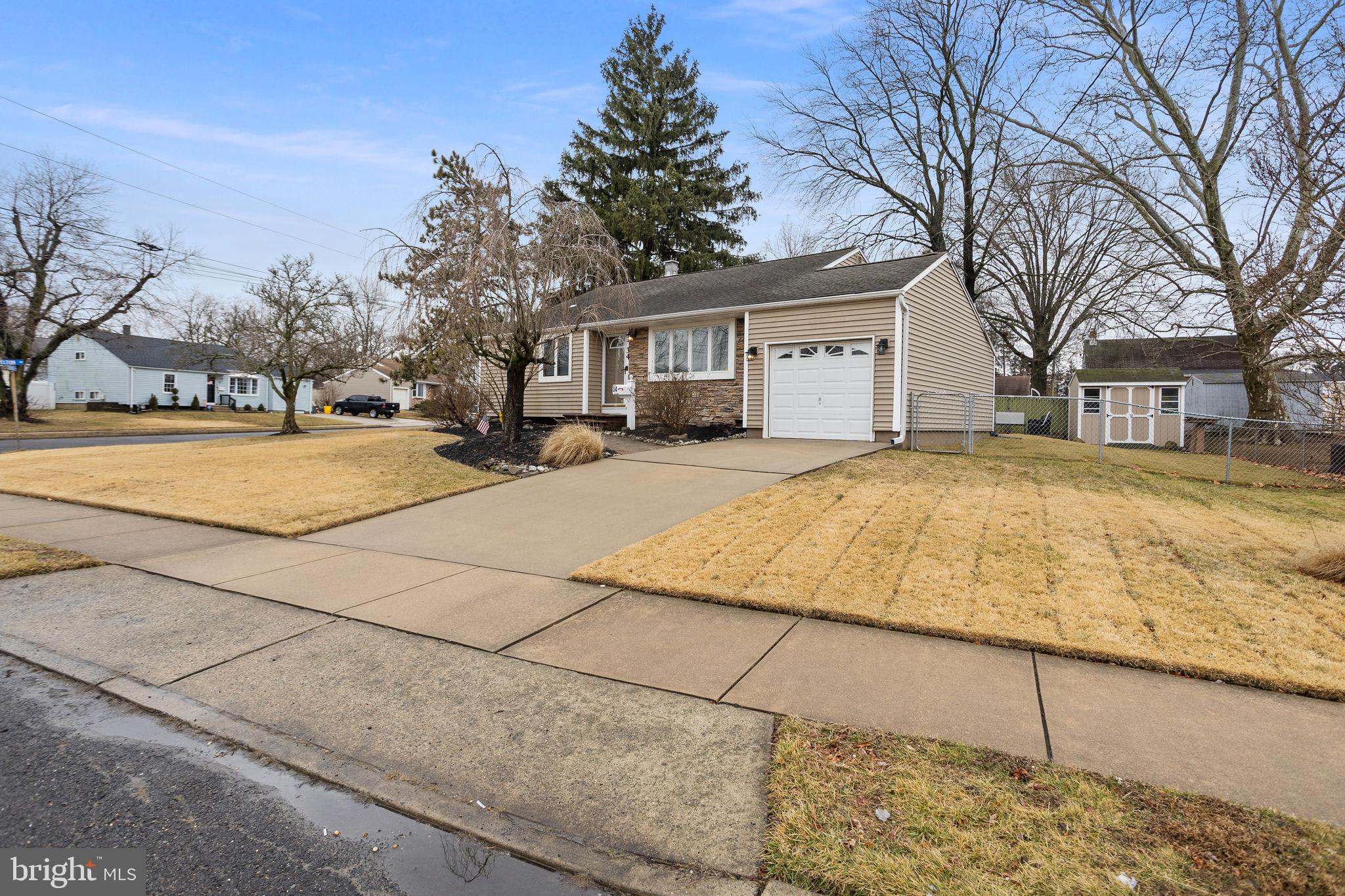 34 Elton Avenue Hamilton, NJ 08620 - Photo 2 of 29