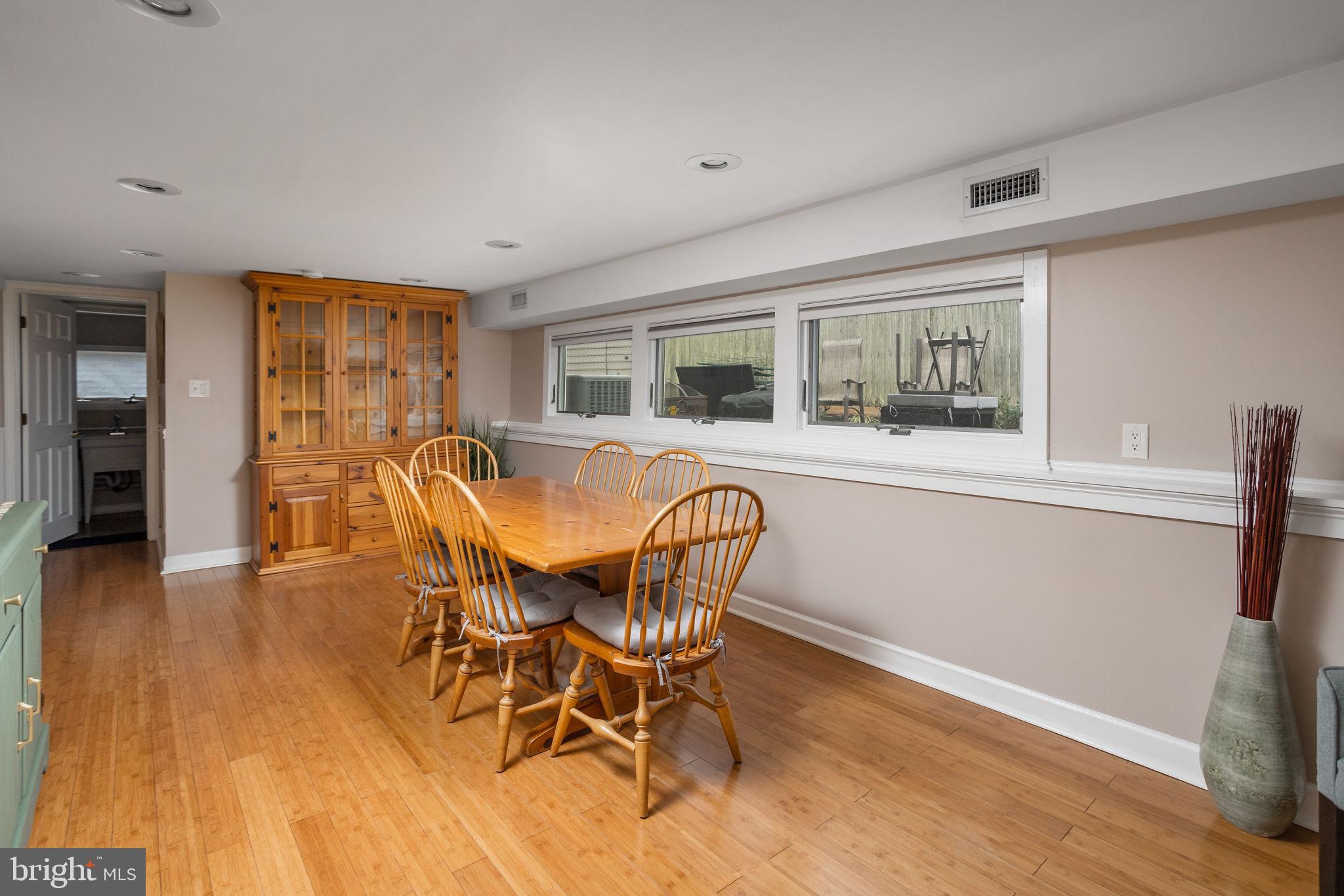 34 Elton Avenue Hamilton, NJ 08620 - Photo 21 of 29