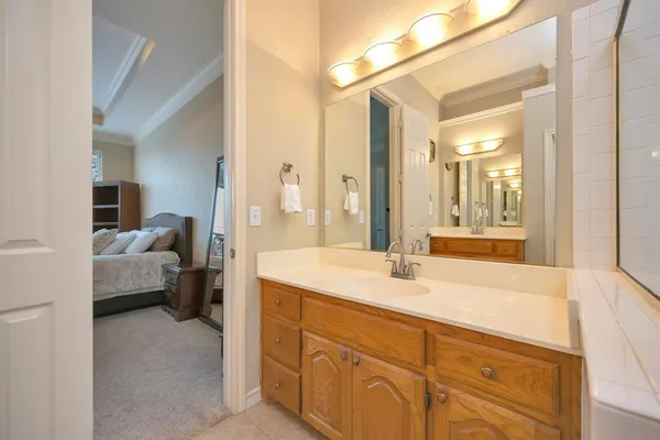 $500,000 | 2400 Peach Blossom Court, Bedford, TX 76021