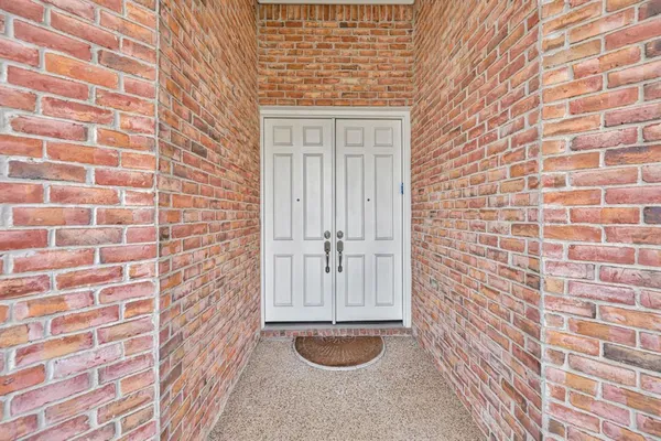 $515,000 | 2400 Peach Blossom Court, Bedford, TX 76021