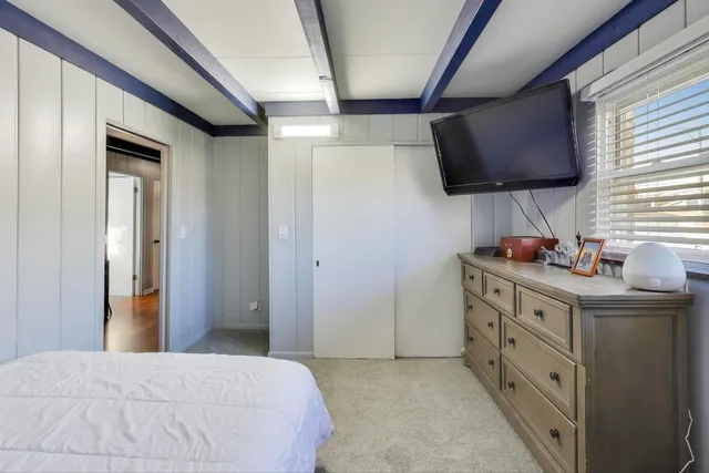 $450,000 | 5935 West Henderson Street, Chicago, IL 60634