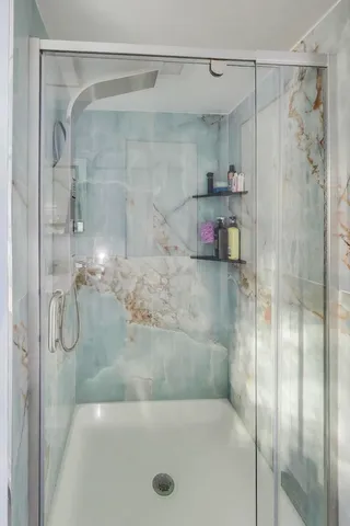 $450,000 | 5935 West Henderson Street, Chicago, IL 60634