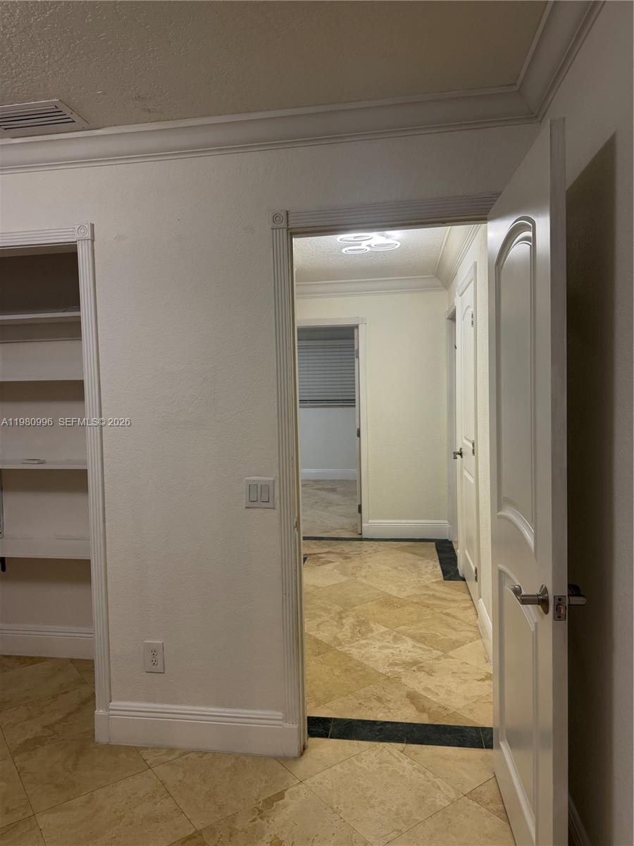 5435 Southwest 153rd Avenue Road, Unit 2 Miami, FL 33185 - Photo 4 of 10