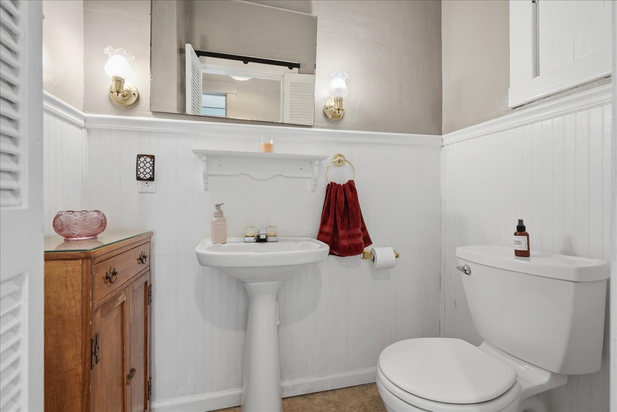 402 West 3rd Street Armington, IL 61721 - Photo 19 of 43 Gallery Image 19