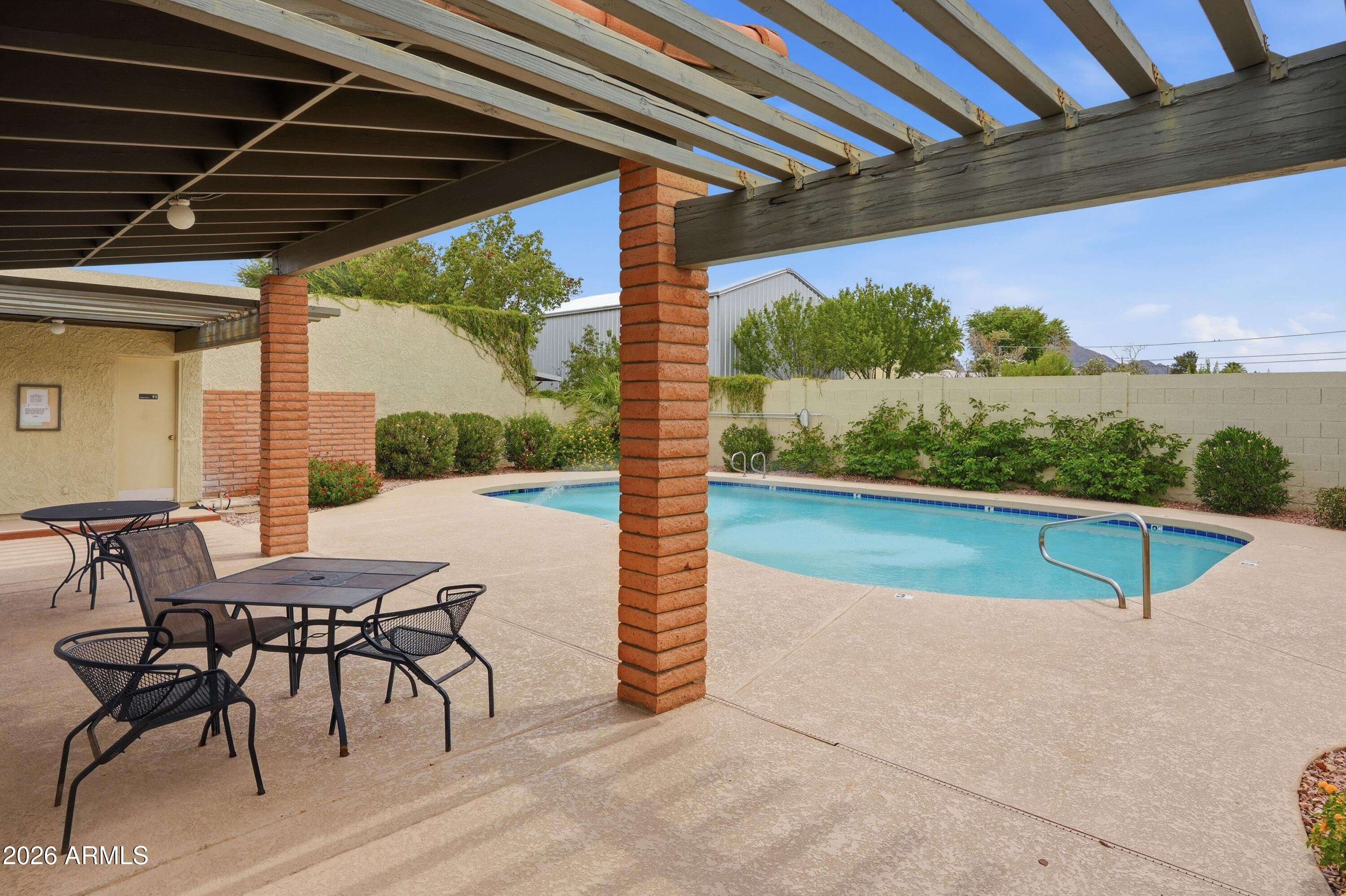 4326 North 28th Way Phoenix, AZ 85016 - Photo 4 of 7