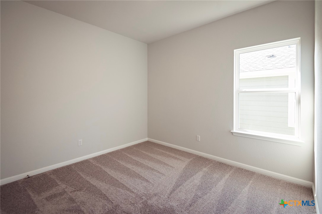 240 Alcatraz Loop Jarrell, TX 76537 - Photo 29 of 36