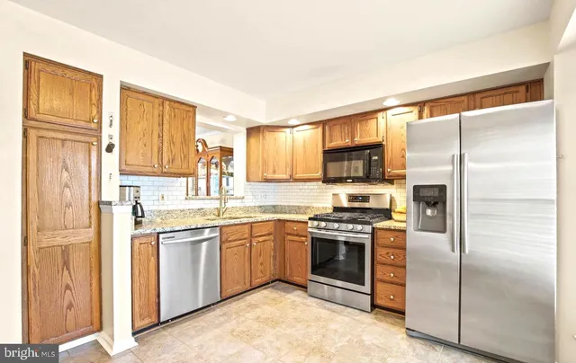 $2,750 | 10646 Winfield Loop, Manassas, VA 20109