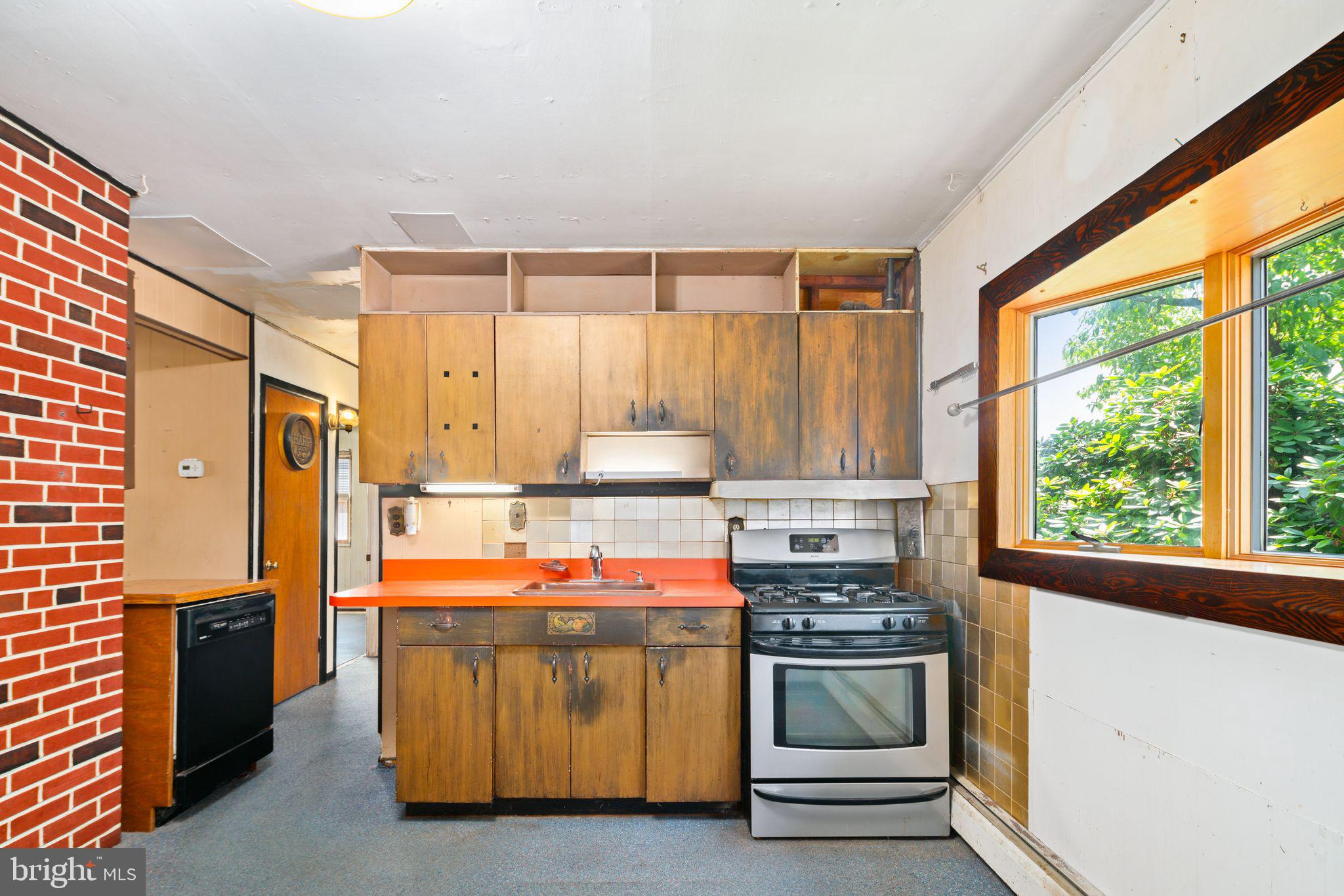 3217 Holyoke Road Philadelphia, PA 19114 - Photo 21 of 34 Gallery Image 21