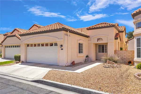 $280,000 | 11556 Winifred Drive, Apple Valley, CA 92308