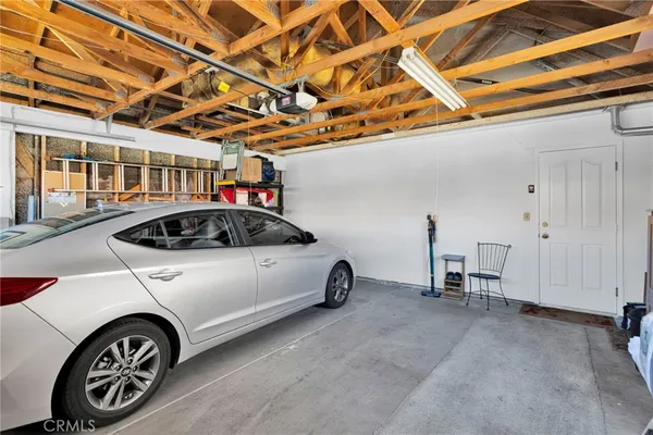 $280,000 | 11556 Winifred Drive, Apple Valley, CA 92308