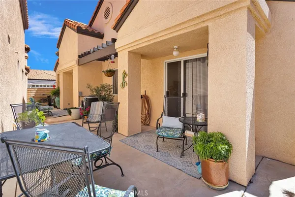 $280,000 | 11556 Winifred Drive, Apple Valley, CA 92308