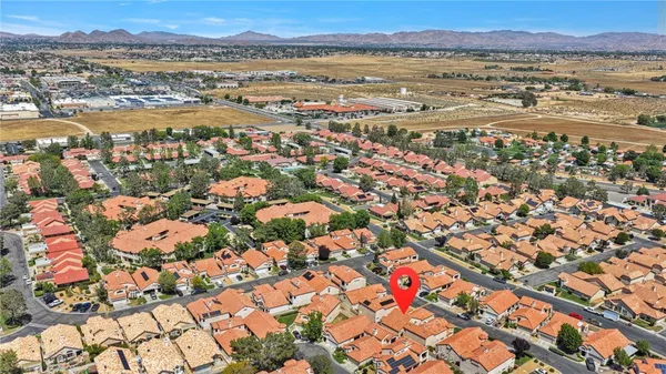 $280,000 | 11556 Winifred Drive, Apple Valley, CA 92308