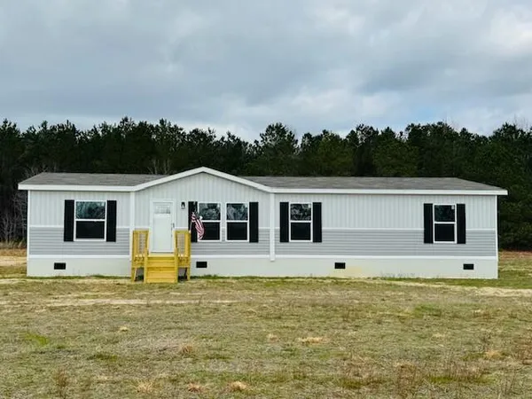 $200,000 | 472 Rosemary Street, Williston, SC 29853