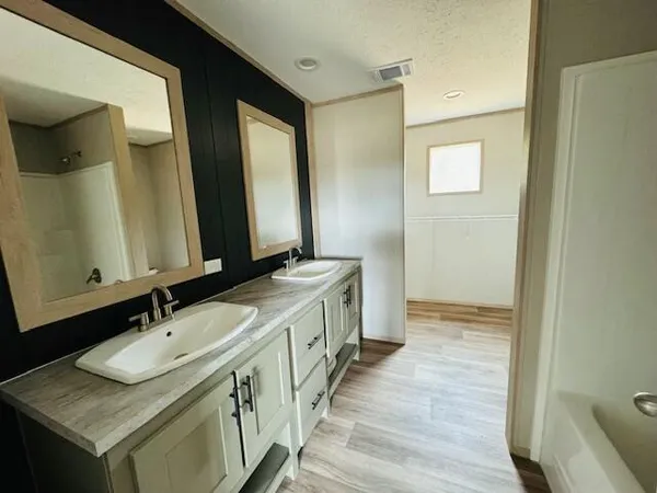 $200,000 | 472 Rosemary Street, Williston, SC 29853