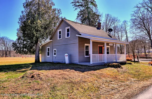 $2,300 | 101 Garcia Lane, Leeds, NY 12451