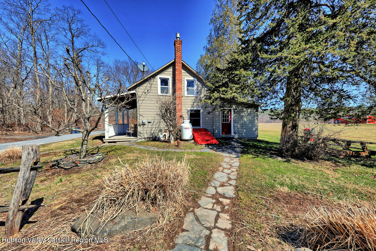101 Garcia Lane Leeds, NY 12451 - Photo 3 of 52 3