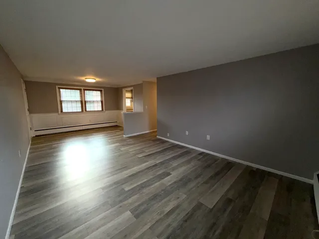 $1,500 | 27 Brewster Road, Unit D, Glastonbury, CT 06033