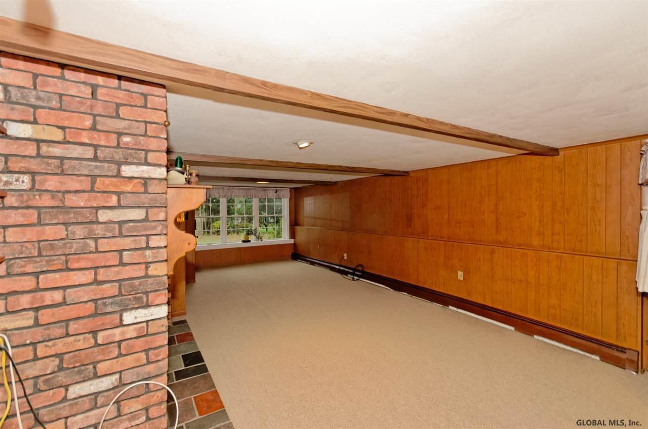 284 Osborne Road Colonie, NY 12211 - Photo 16 of 25 Photo 16