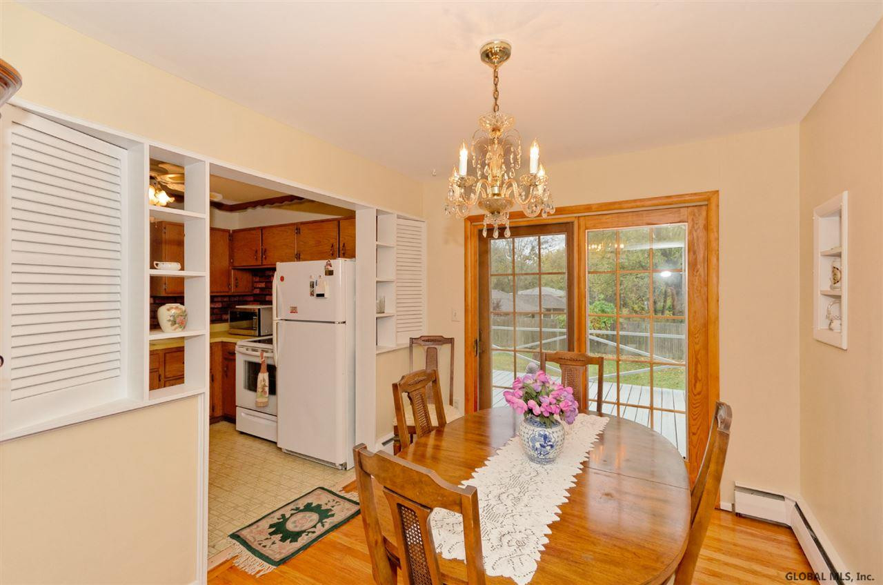 284 Osborne Road Colonie, NY 12211 - Photo 5 of 25 Photo 5