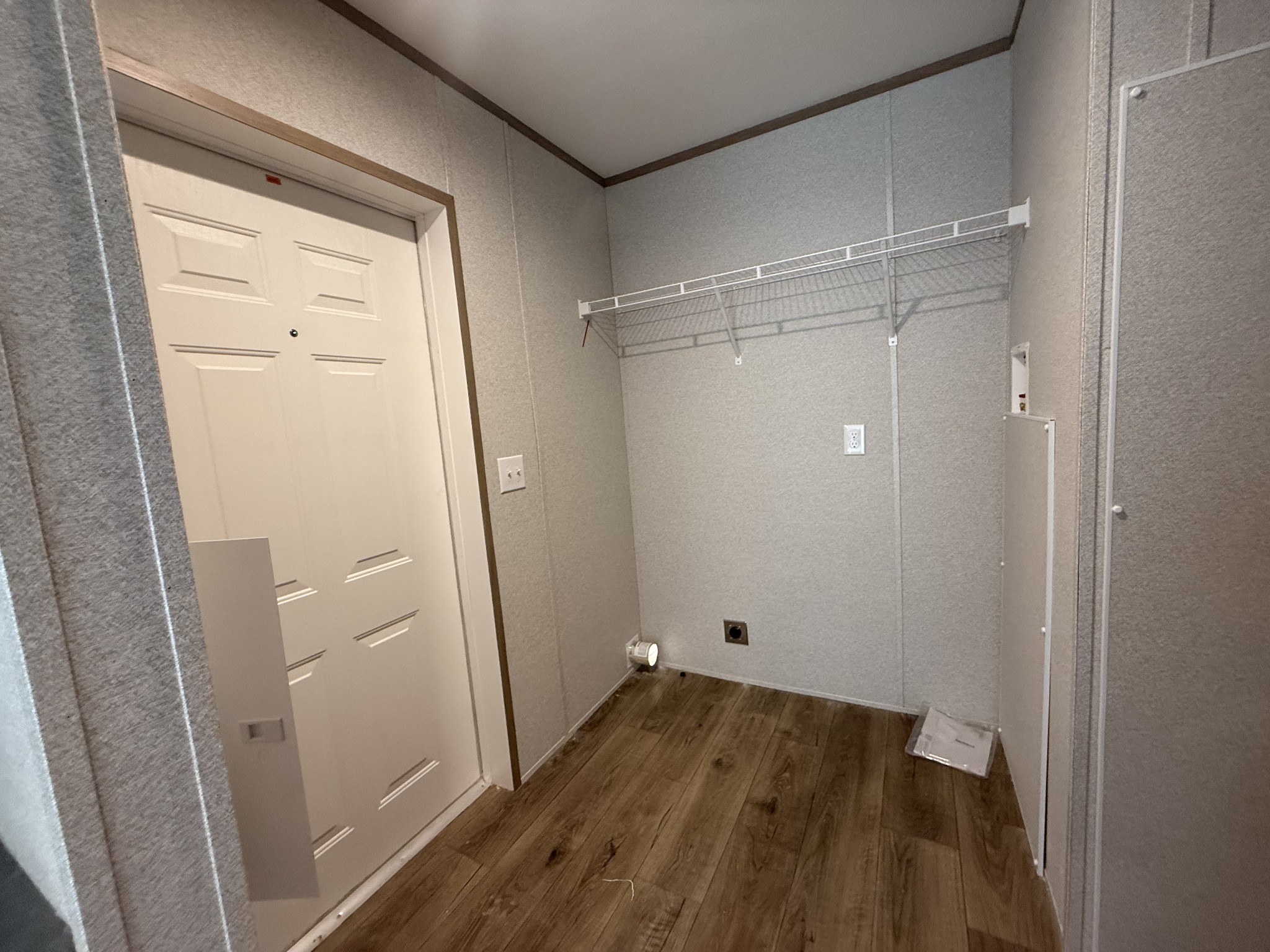467 Woodland Road Hohenwald, TN 38462 - Photo 8 of 20 a view of wooden floor