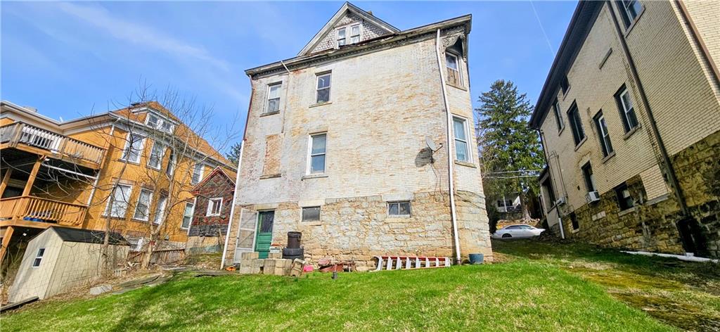 53 Carrick Avenue Pittsburgh, PA 15210 - Photo 47 of 48