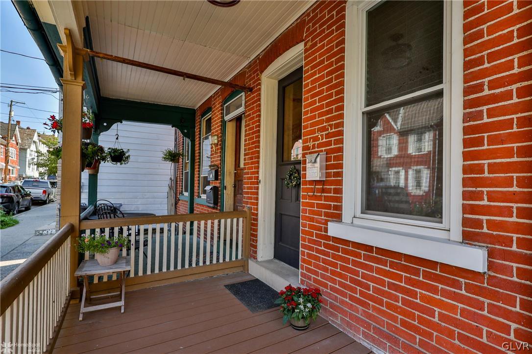 435 Pawnee Street Bethlehem, PA 18015 - Photo 3 of 35 Gallery Image 3