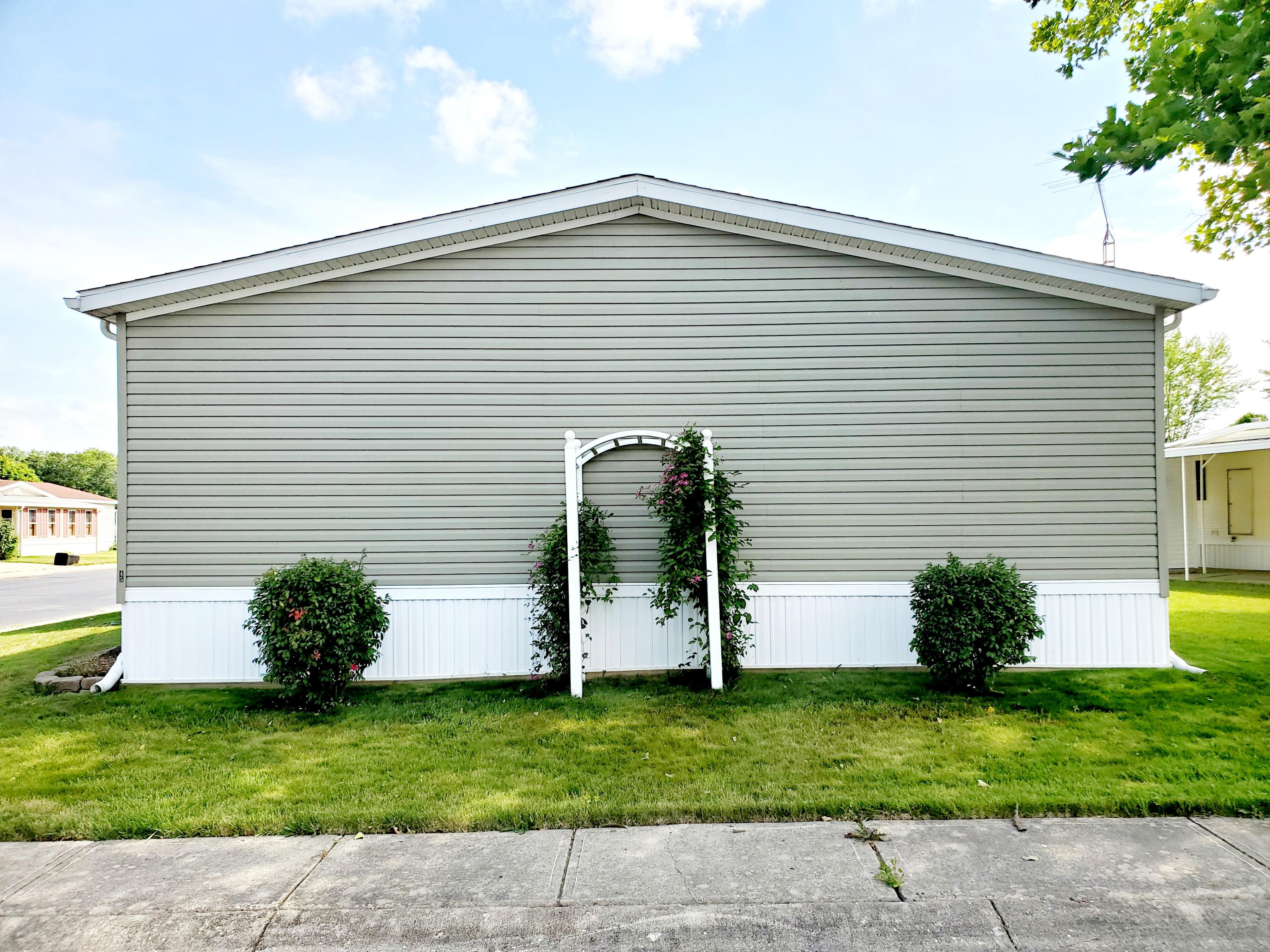 45 Sunset Drive Springfield, OH 45504 - Photo 7 of 37