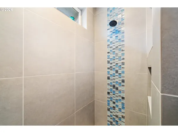 $619,000 | 325 North Juniper Street, Rockaway Beach, OR 97136