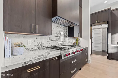 $7,500,000 | 9735 East Kemper Way, Scottsdale, AZ 85255